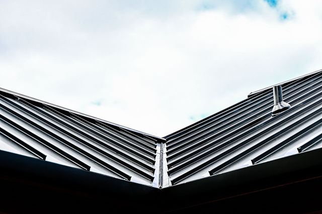 Premium roofing craftsmanship